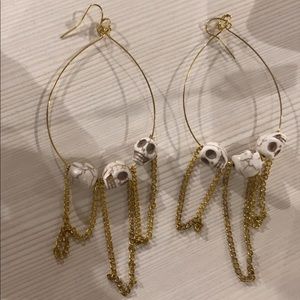 Earrings brand new 💕